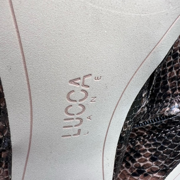 Lucca Lane Avra Brown Snakeskin Ankle Booties size 8.5 - Picture 10 of 10